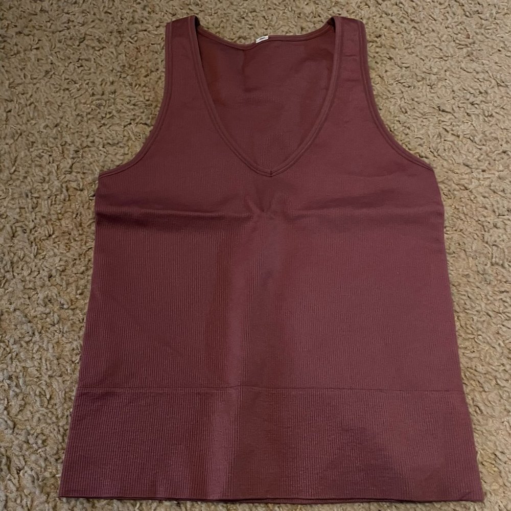 women's tank top
